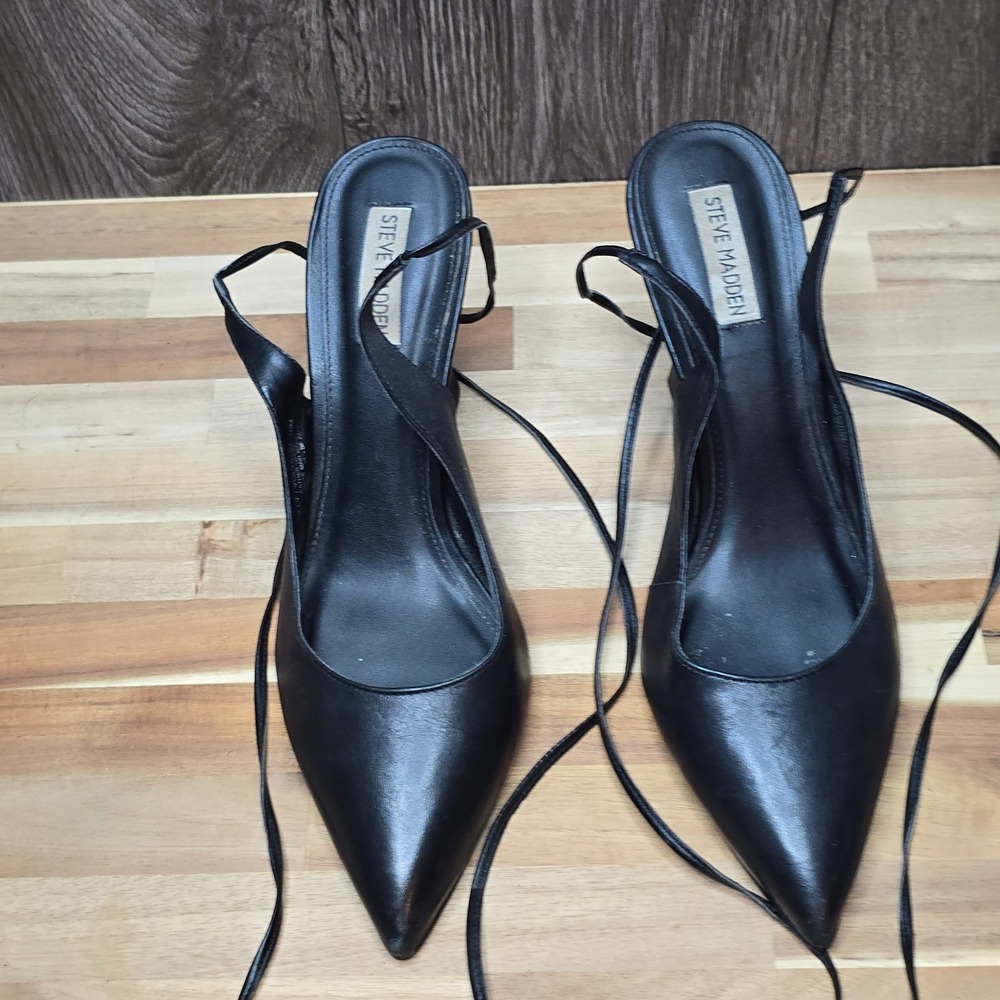 Steve Madden Volly Pump Heels Size 10M Black Leather Lace Up Women Shoes